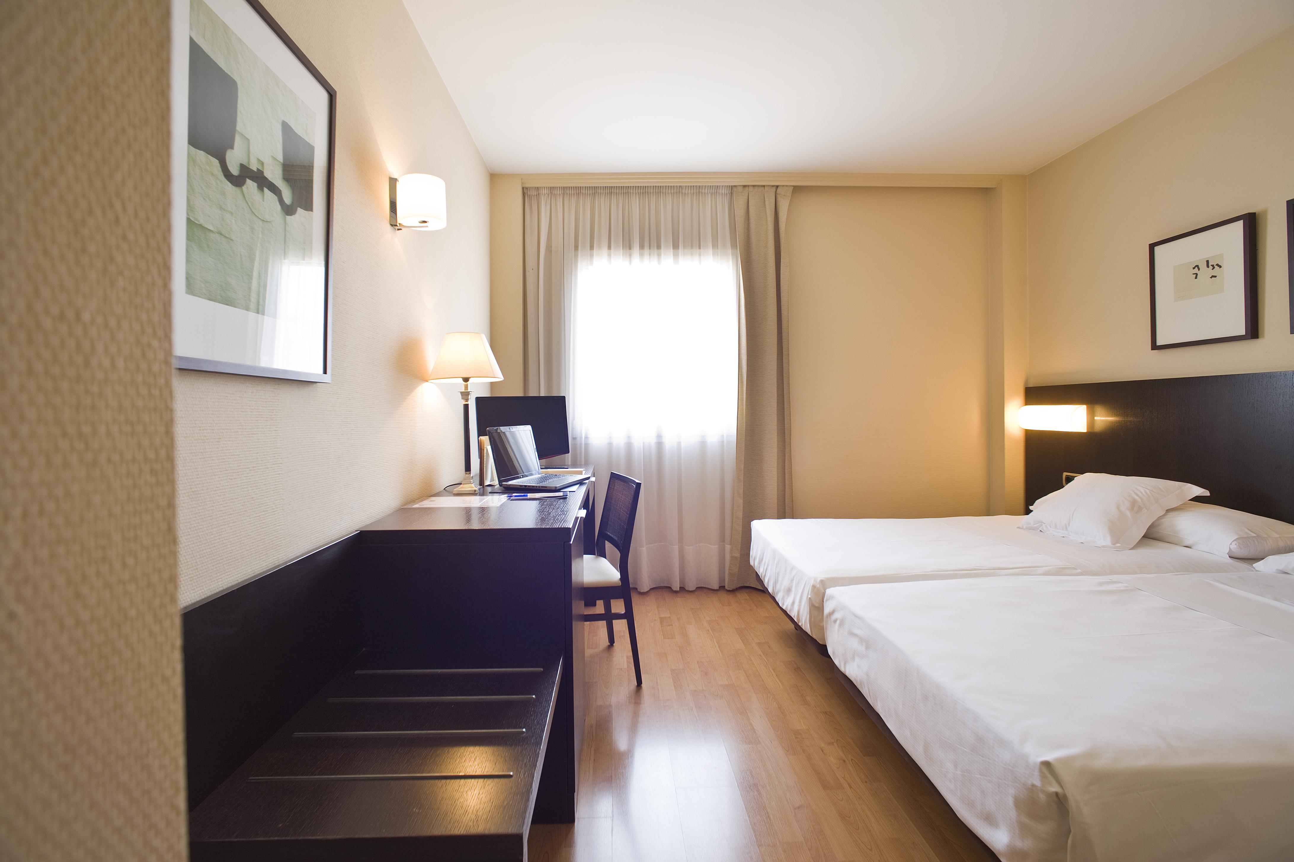 Hotel Sercotel Tudela Bardenas ภายนอก รูปภาพ